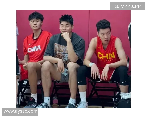 中国男篮与火箭队激烈对决直播全程回顾与精彩瞬间分析